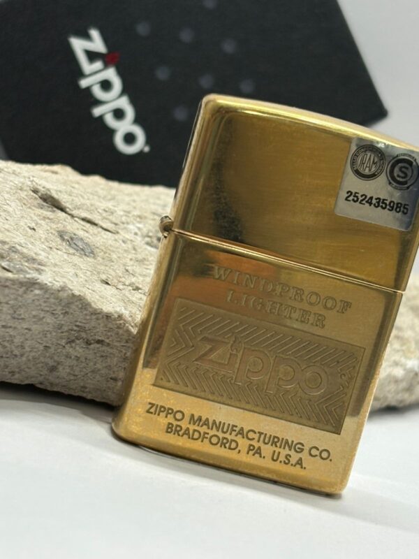 ENCENDEDOR MARCA ZIPPO MODELO 28498