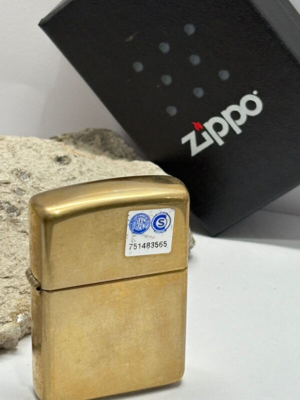 ENCENDEDOR MARCA ZIPPO MODELO DORADO 254B