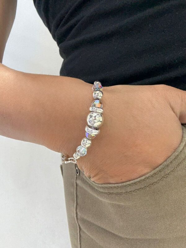 PULSERA DE PLATA MODELO SEMI RIGIDO CON CRISTAL - Image 3