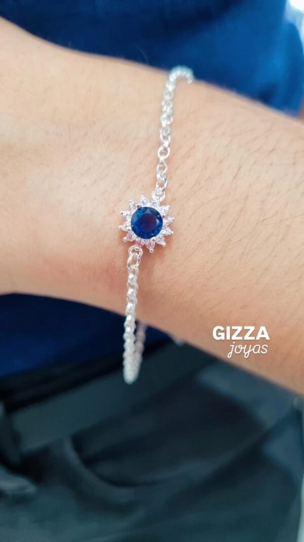 PULSERA DE PLATA MODELO FLOR CENTRO AZUL