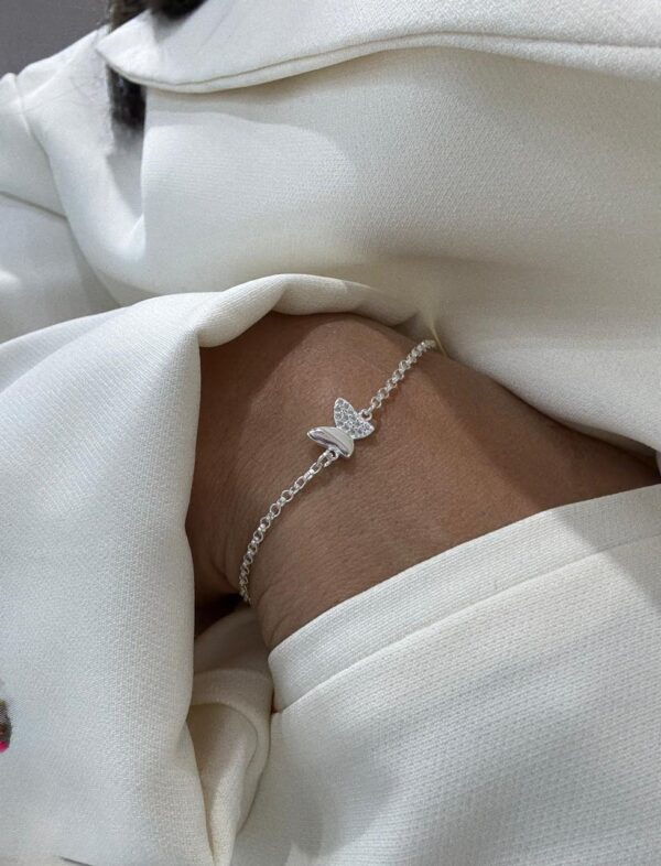 PULSERA DE PLATA CON CENTRO DIJE MARIPOSA