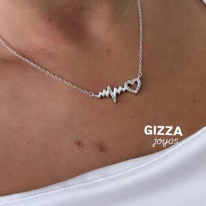 CONJUNTO DE PLATA RODIANDA con CORAZÓN