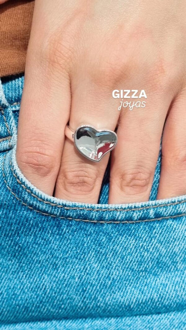 ANILLO de acero blanco modelo "CORAZON"