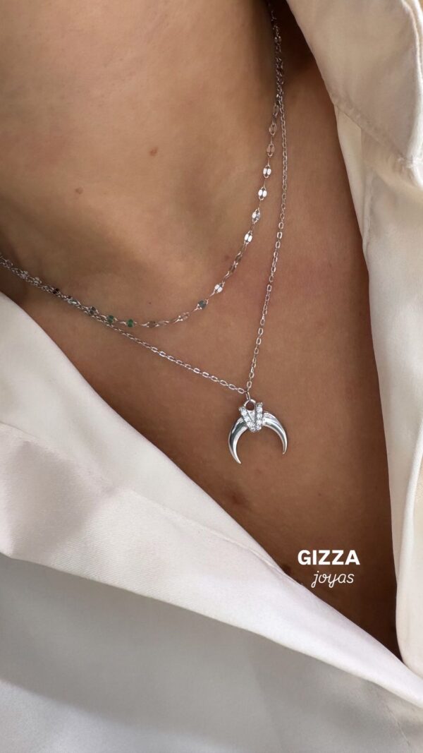 GARGANTILLA DE PLATA RODIANDA MODELO DOBLE CADENA CON LUNA INVERTIDA