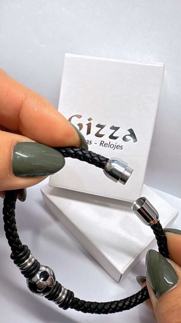 PULSERA DE CUERINA Y ACERO MODELO FÚTBOL - Image 3