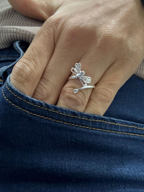 ANILLO DE PLATA MODELO MARIPOSA
