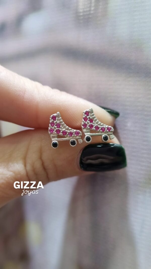 AROS de plata diseño PATIN con piedras color fucsia