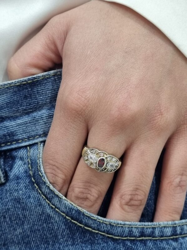 ANILLO de plata con oro y piedras blancas /roja n14