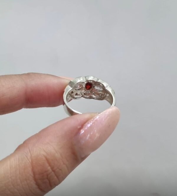 ANILLO de plata con oro y piedras blancas /roja n14 - Image 3