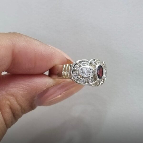 ANILLO de plata con oro y piedras blancas /roja n14 - Image 5