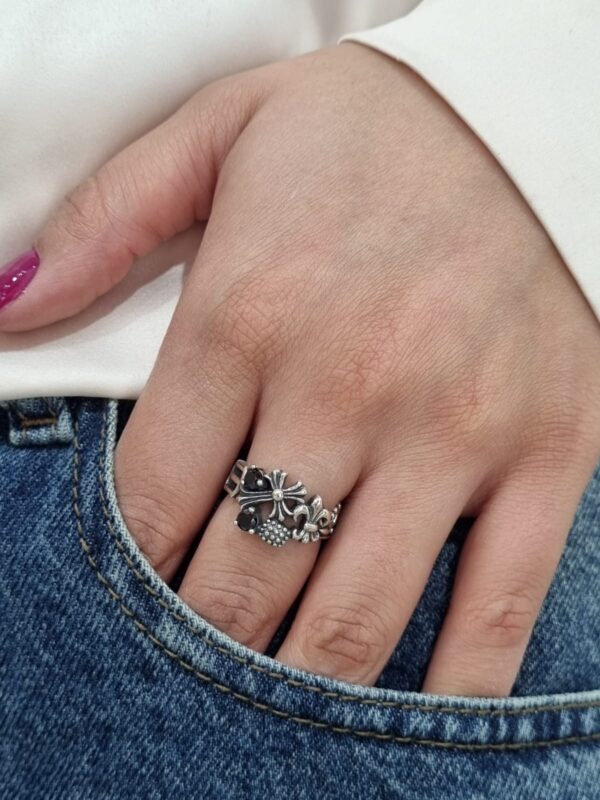 ANILLO de plata linea hindu modelo "Flor", ajustable