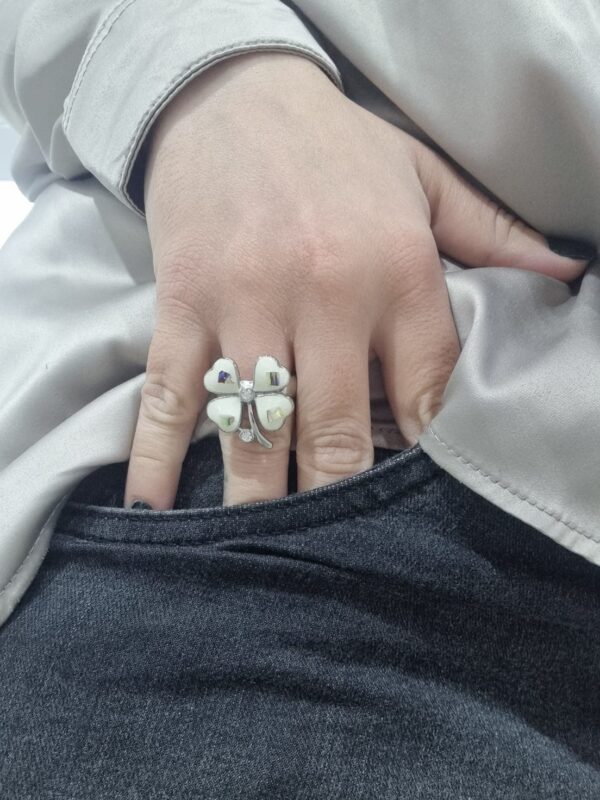 ANILLO de acero modelo TREBOL