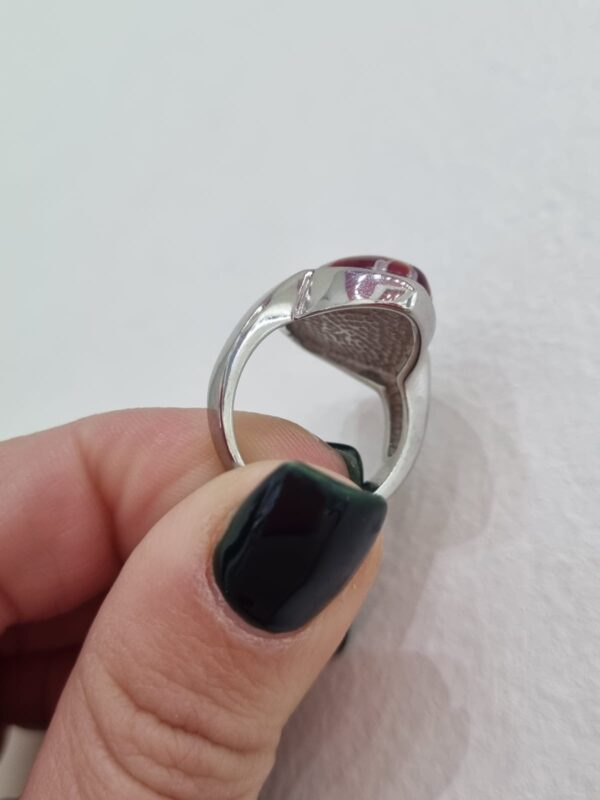 ANILLO de acero modelo "GOTA ROJA" - Image 3