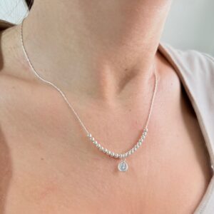 CONJUNTO de plata con dije con piedra blanca colgante