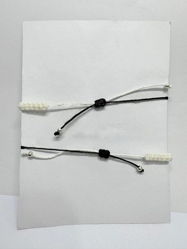 Set de pulseras de hilo diseño YING-YANG - Image 3