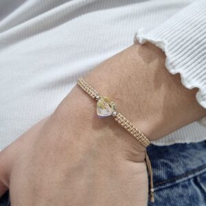 PULSERA ajustable de hilo BEIGE con CORAZON de cristal europeo