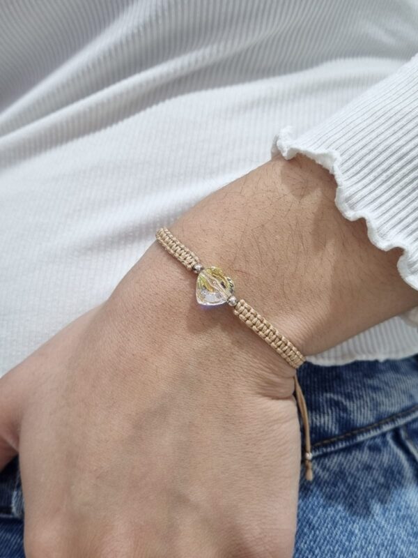 PULSERA ajustable de hilo BEIGE con CORAZON de cristal europeo