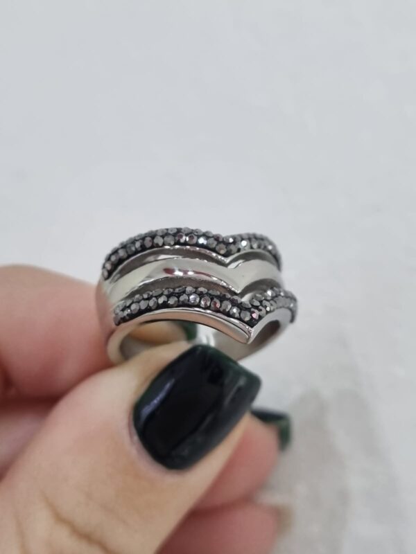 ANILLO de acero modelo "V" - Image 3
