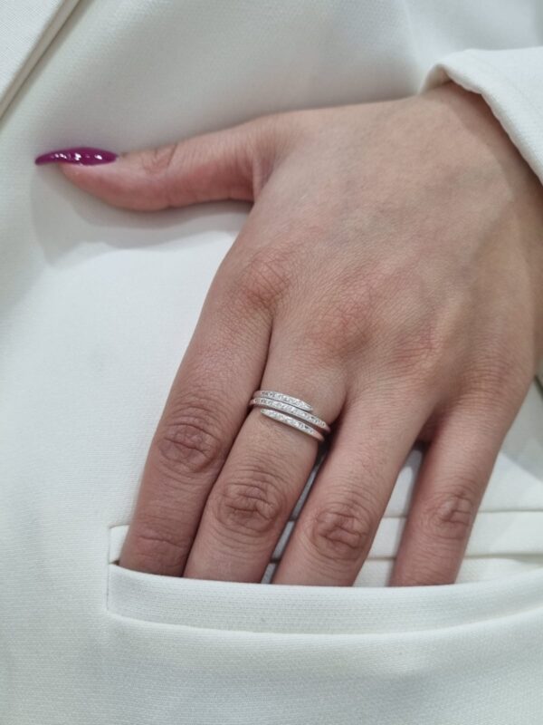 ANILLO de plata con piedras n15