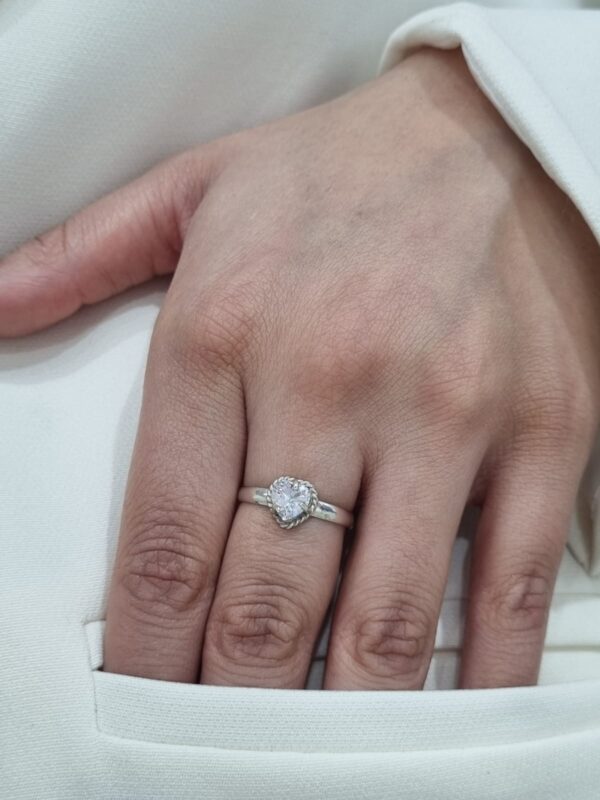 ANILLO de plata modelo en "corazon elevando"n19