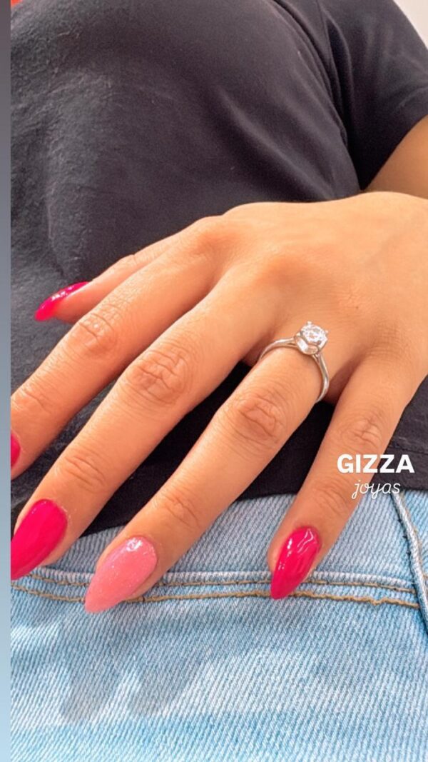 ANILLO de plata modelo "Corazon escondido", ajustable