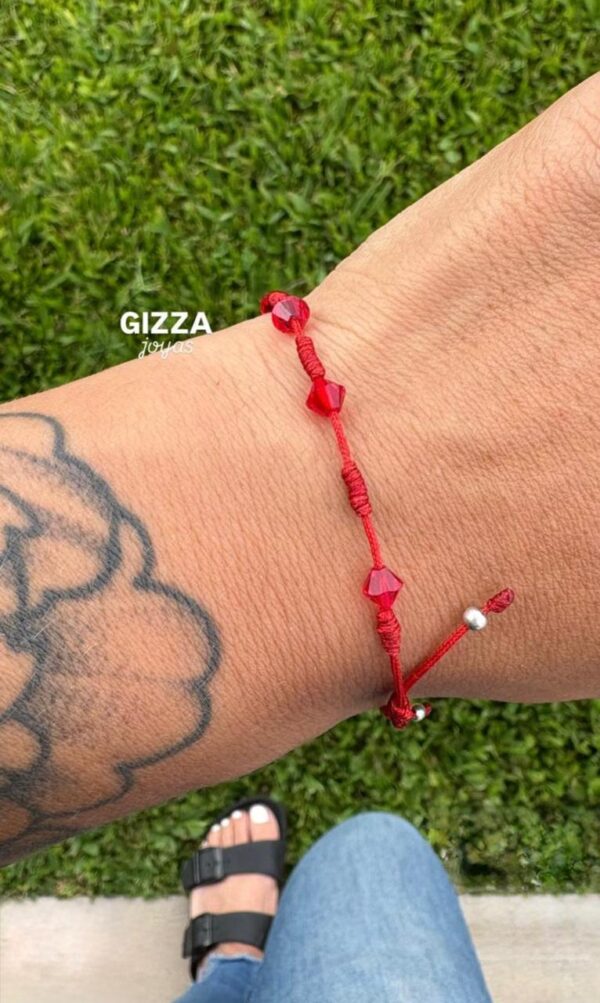 PULSERA ajustable de hilo con cristal europeo color rojo