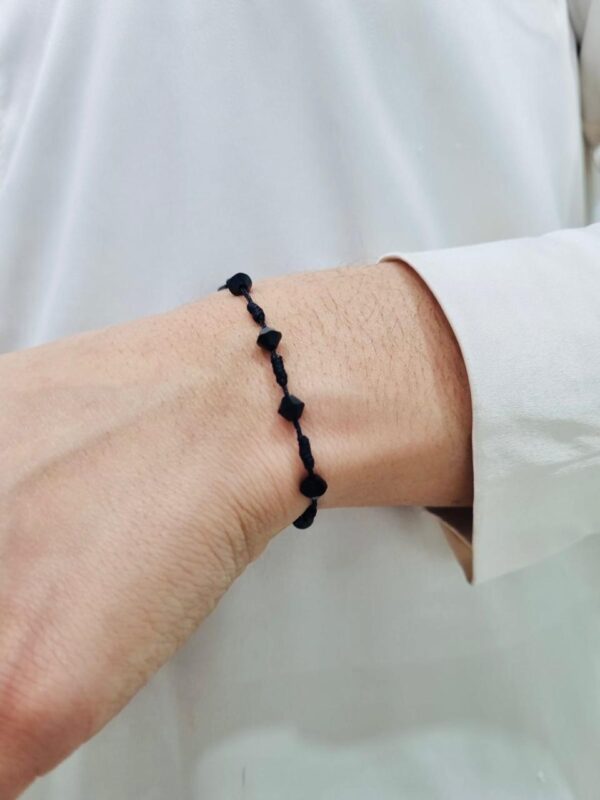 PULSERA ajustable de hilo con cristal europeo color negro - Image 2