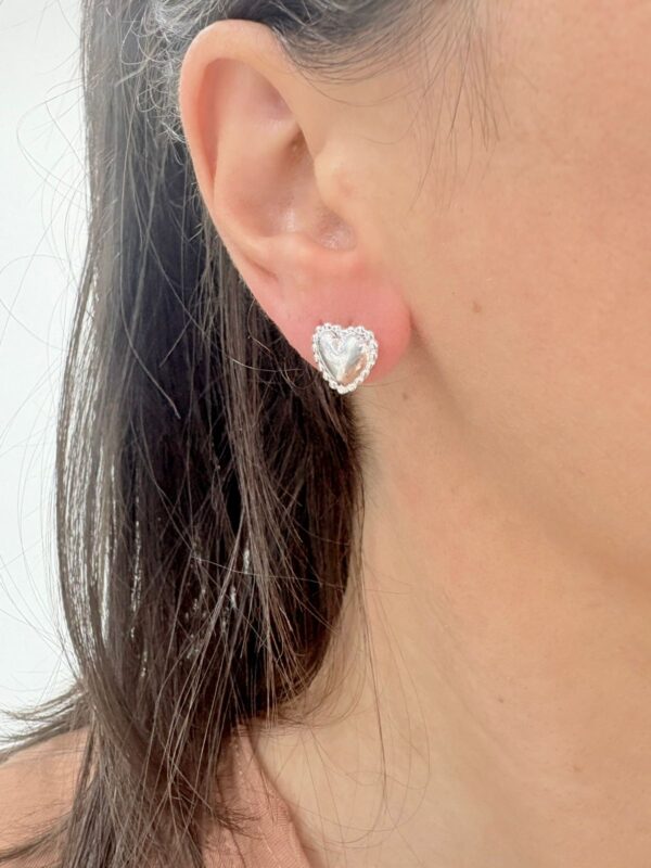 AROS de plata modelo corazones medianos