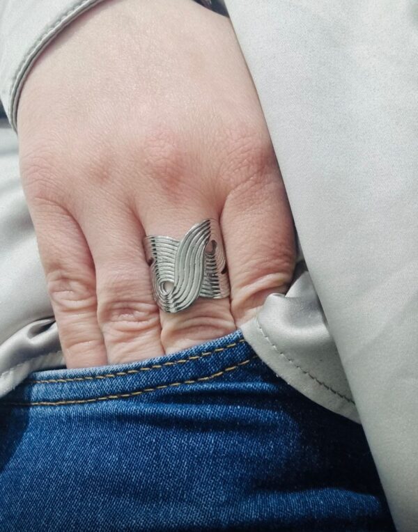 ANILLO de acero modelo "NUDO"