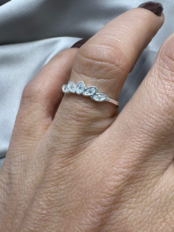 ANILLO de plata rodianda modelo HOJITAS - Image 3