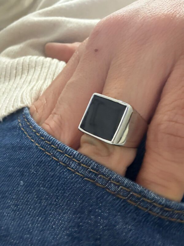 ANILLO de acero diseño con centro cuadrado negro n23