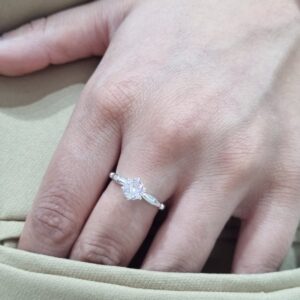 ANILLO de plata rodinada modelo ""BARI