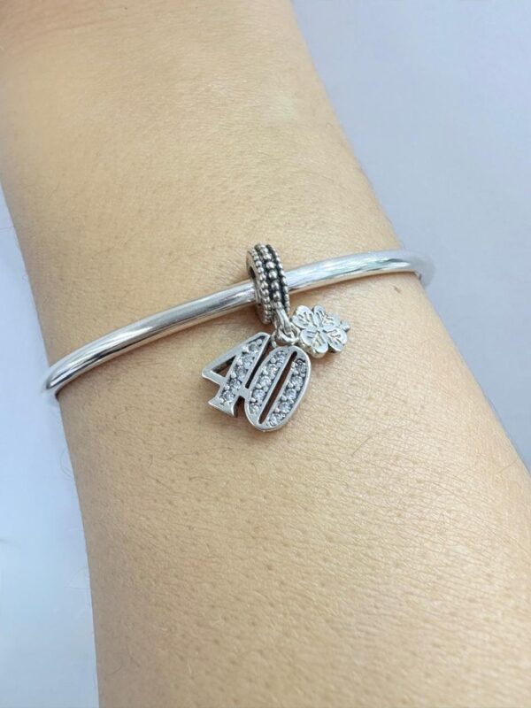 CHARMS de plata "Trebol con 40" - Image 2