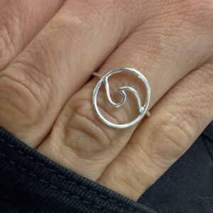 ANILLO de plata modelo "OLA"