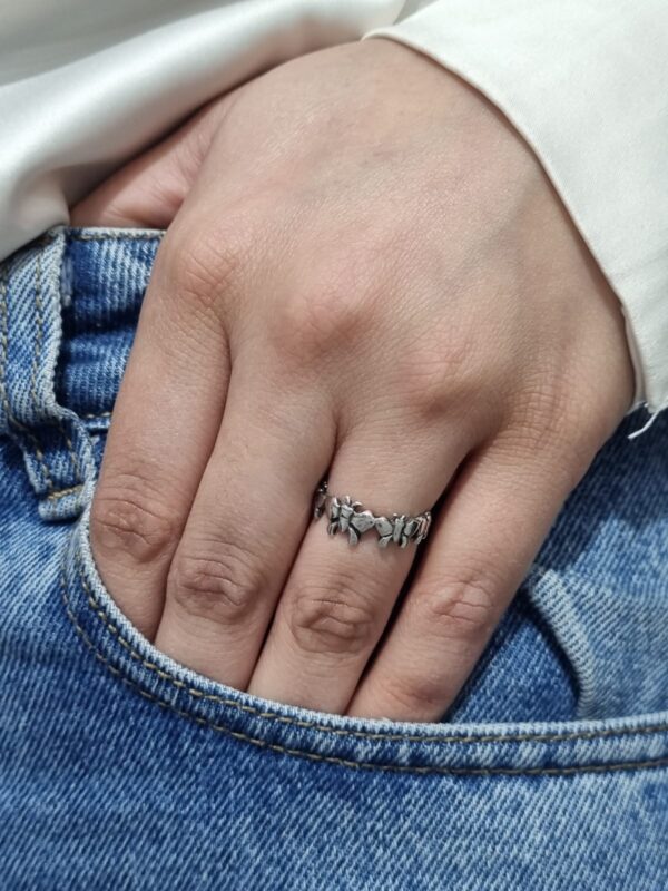 ANILLO de plata rodinada modelo "Moños"  N°11