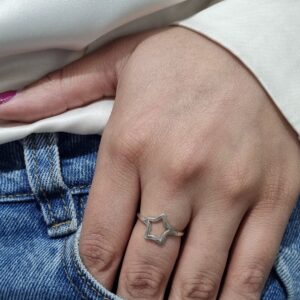ANILLO de plata modelo "Estrella calada"  N°13
