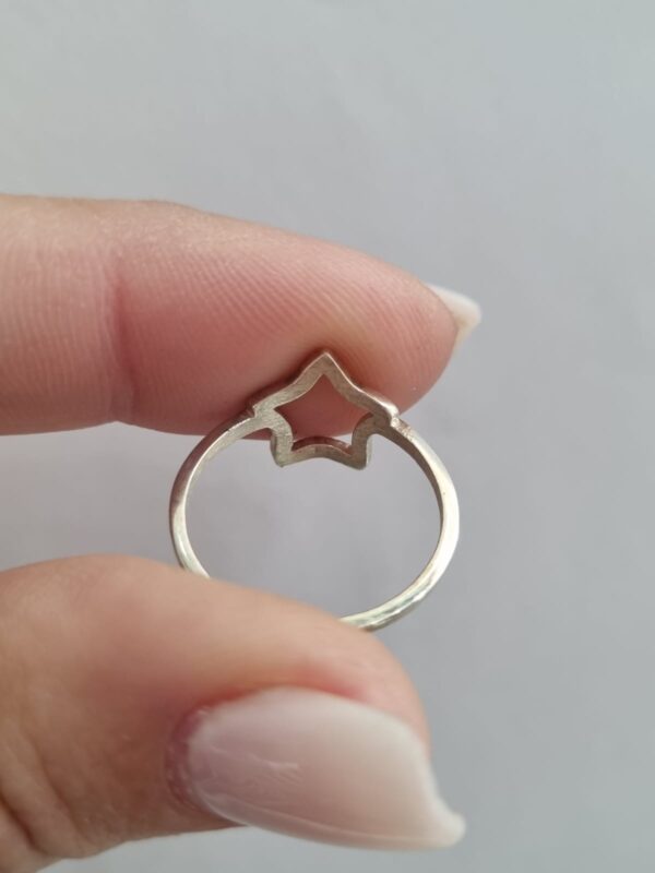 ANILLO de plata modelo "Estrella calada"  N°13 - Image 2