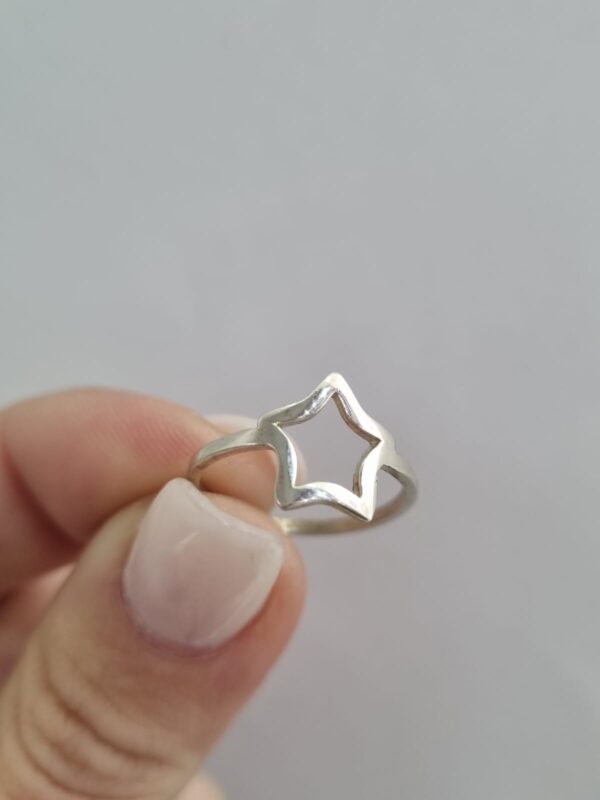 ANILLO de plata modelo "Estrella calada"  N°13 - Image 4