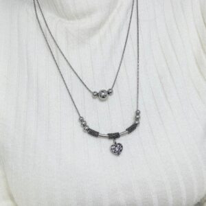 CONJUNTO de acero diseño doble cadena con CORAZÓN