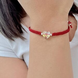 PULSERA ajustable de hilo ROJO con CORAZON de cristal europeo