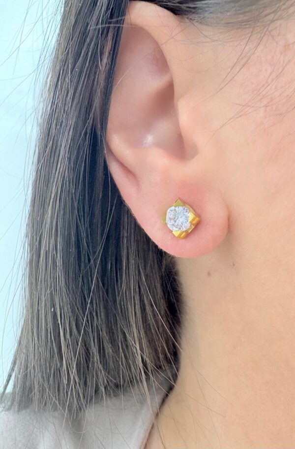 AROS DE ACERO DORADO MODELO CUADRADOS - Image 2