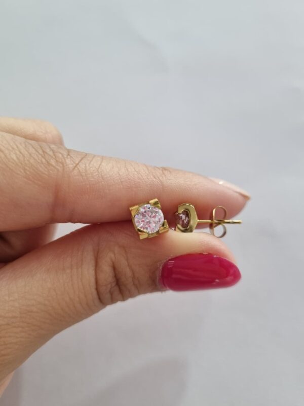 AROS DE ACERO DORADO MODELO CUADRADOS - Image 3