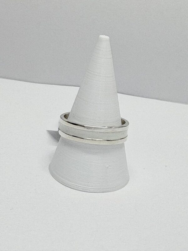 ALIANZA de plata con centro esmaltado blanco - Image 3