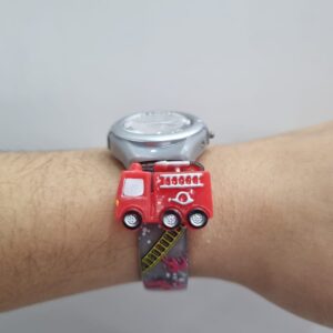 RELOJ PARA NIÑO linea DIGITAL diseño "CAMION DE BOMBERO"