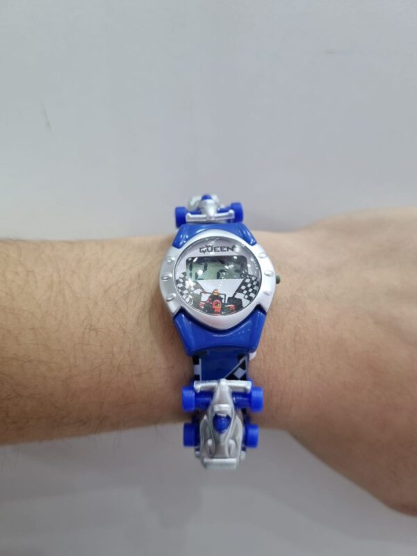 RELOJ PARA NIÑO linea DIGITAL diseño "AUTO DE CARRERA" - Image 2