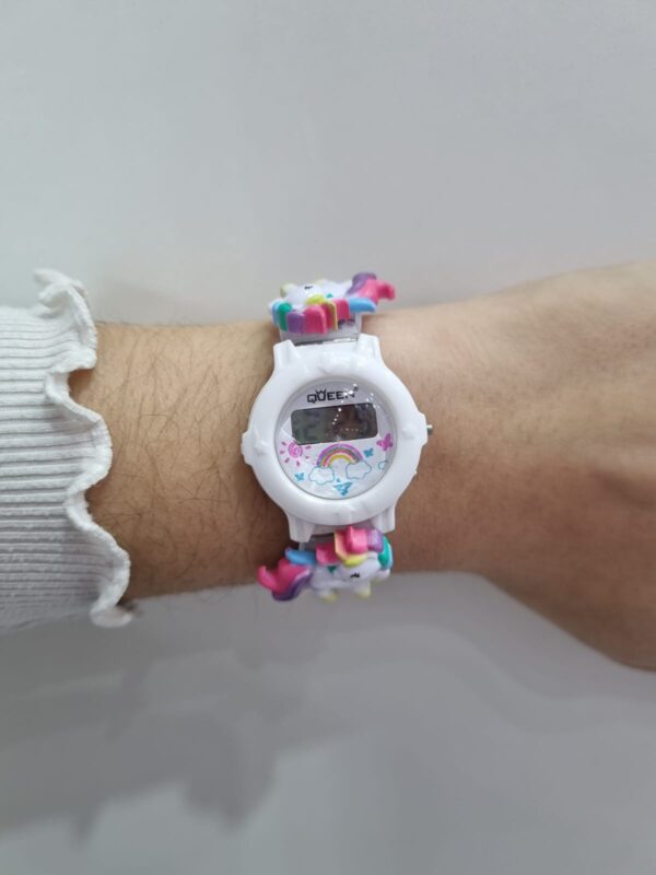 RELOJ PARA NIÑA linea DIGITAL diseño "UNICORNIO" - Image 3