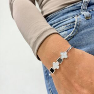 PULSERA de acero blanco diseño esclava con "Trébol y cuadrado"