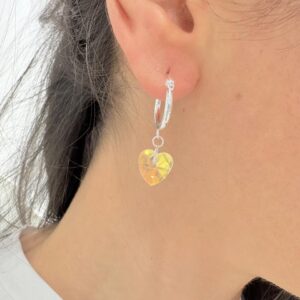 AROS de acero blanco diseño con CORAZÓN de acrilico color aurora boreal