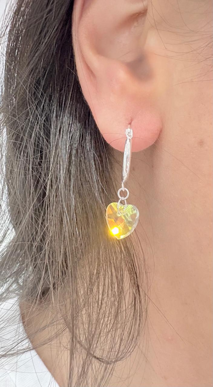 AROS de acero blanco diseño con CORAZÓN de acrilico color aurora boreal - Image 4