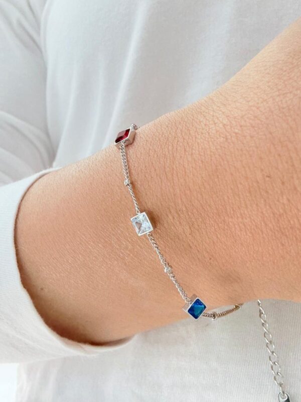 PULSERA de acero con diseño de cuadrados con piedras - Image 2